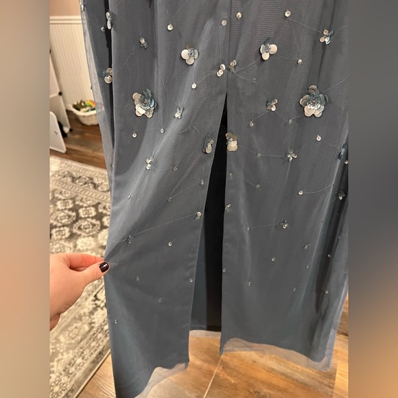 NWT Floral Sequin Gown - Picture 7 of 8